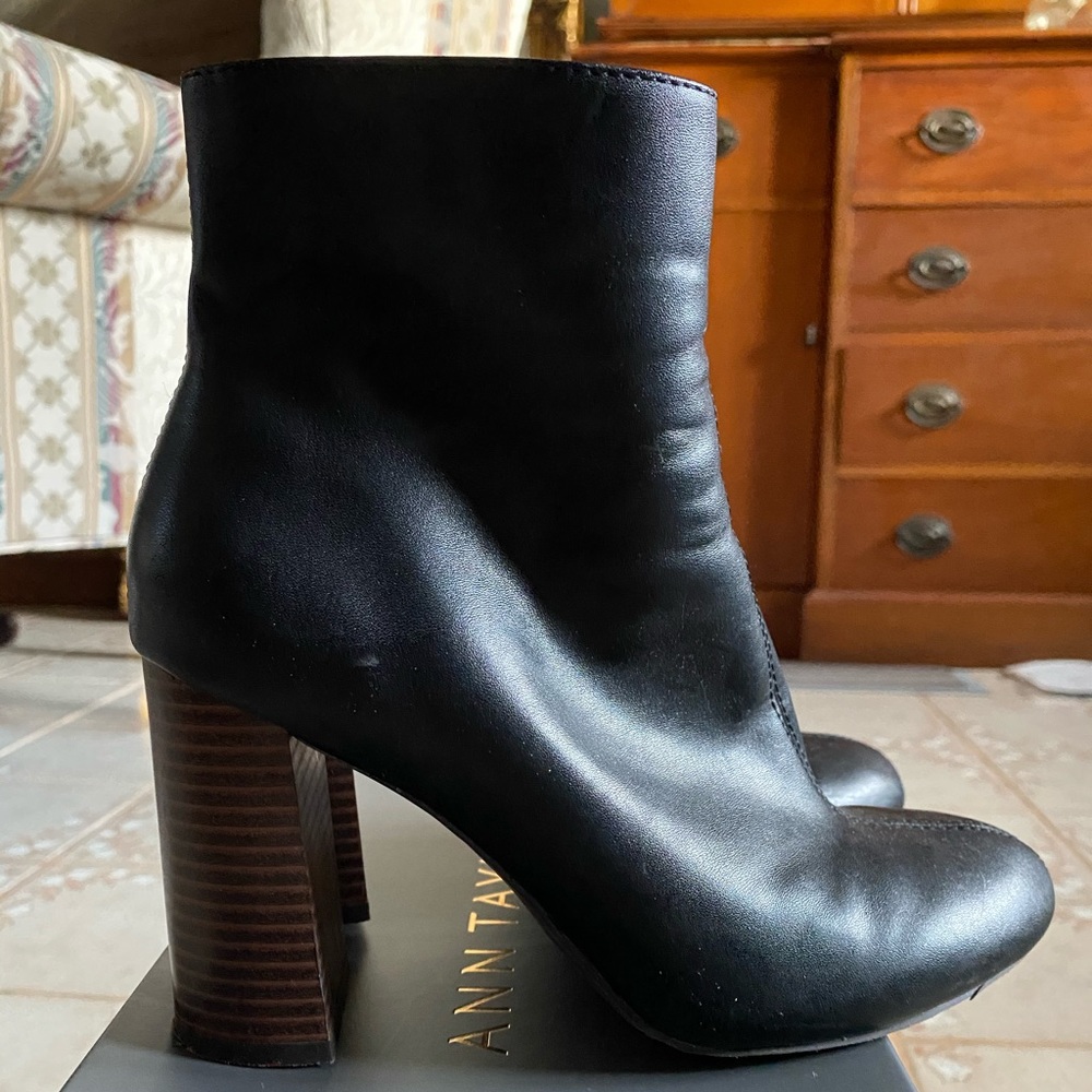Black heeled booties